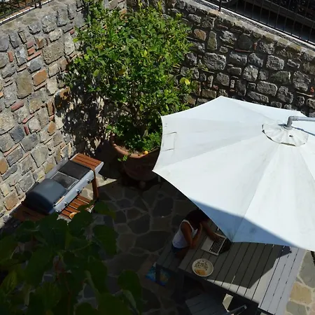 Incanto Di Luna ベッド・アンド・ブレックファスト Ispani