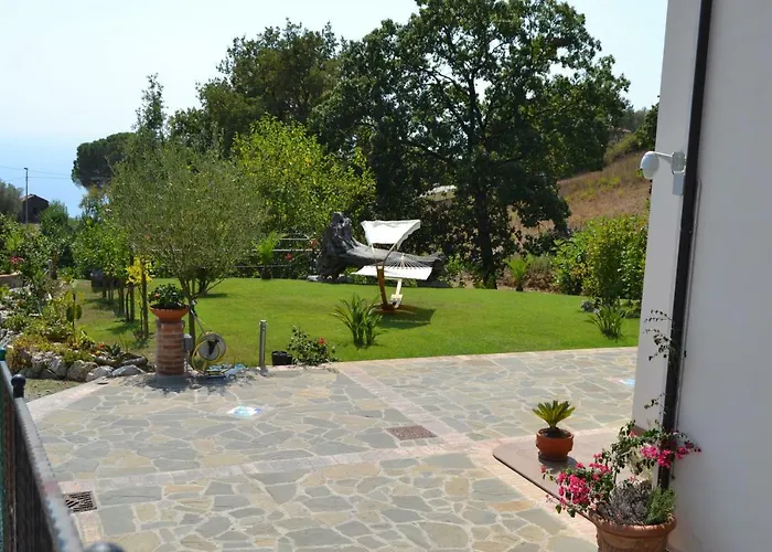 Incanto Di Luna Bed and breakfast Ispani