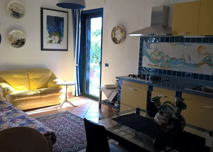 Incanto Di Luna Bed and breakfast Ispani