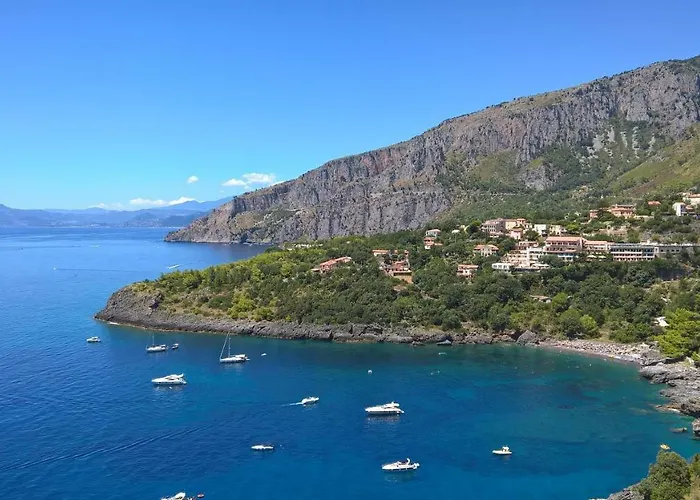 Incanto Di Luna Bed and breakfast Ispani